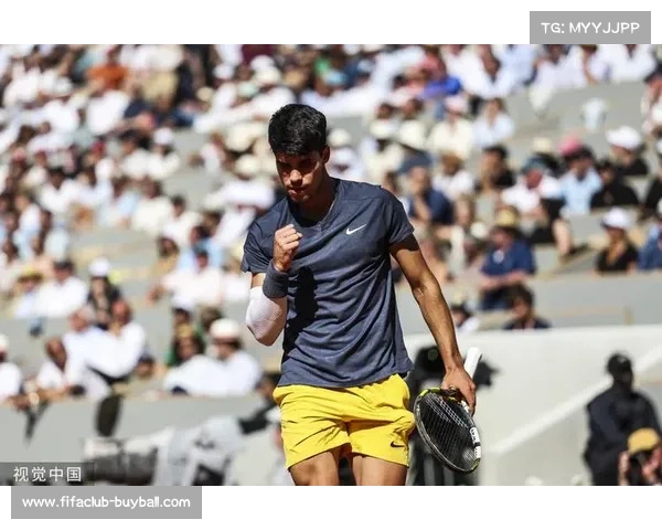 辛纳与阿尔卡拉斯强势晋级法网男单决赛迎来巅峰对决 辛纳与阿尔卡拉斯强势晋级法网男单决赛迎来巅峰对决